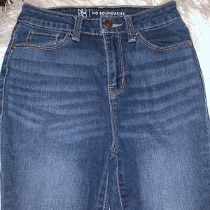 No Boundaries  Jeans Size 1